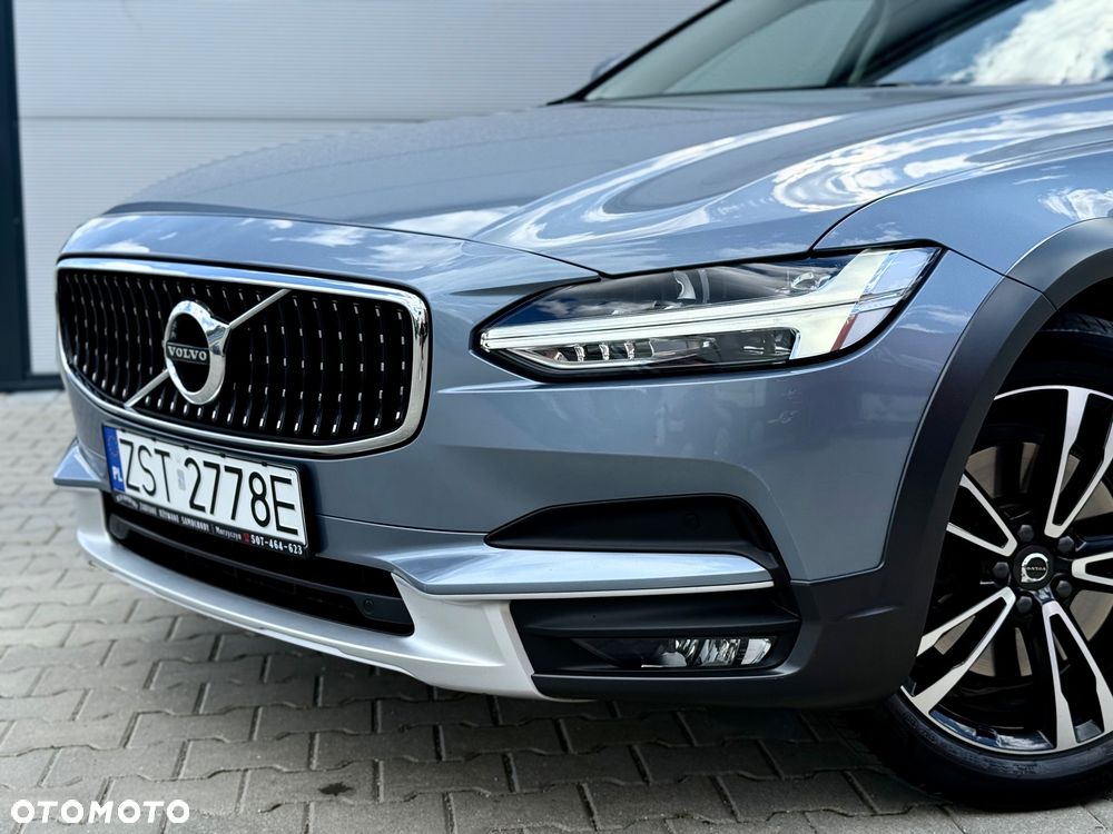Volvo V90 Cross Country D5 AWD - 6