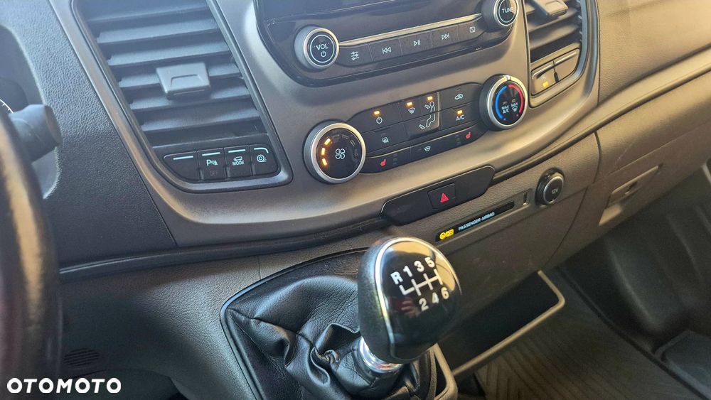 Ford Transit - 27
