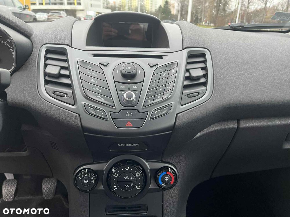 Ford Fiesta 1.25 SYNC Edition - 11