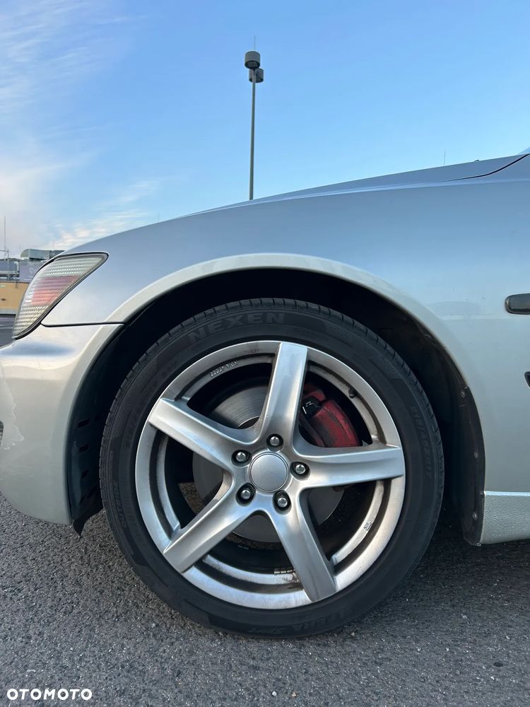 Lexus IS 200 Classic - 22