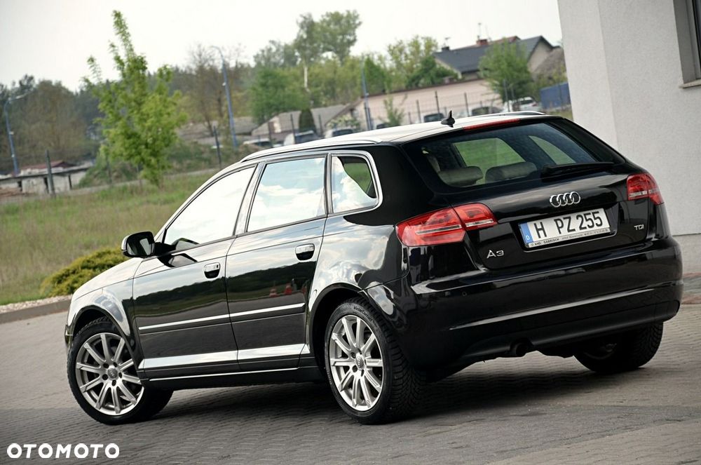 Audi A3 Sportback - 9