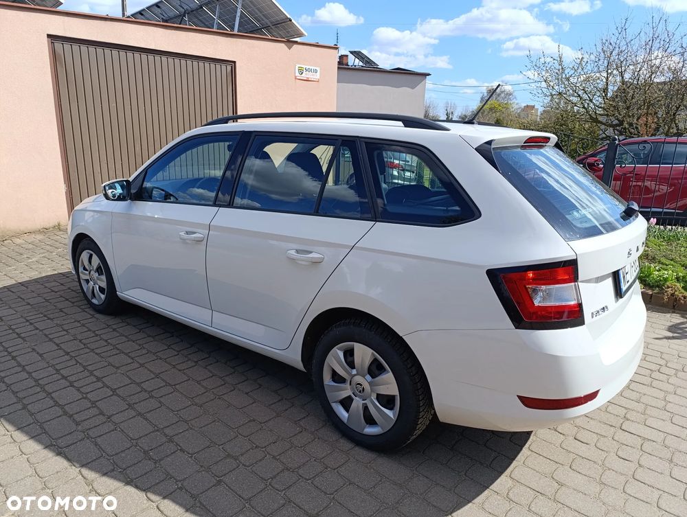 Skoda Fabia 1.0 Ambition - 2