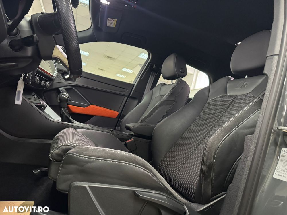 Audi Q3 2.0 TDI Quattro S tronic sport - 6