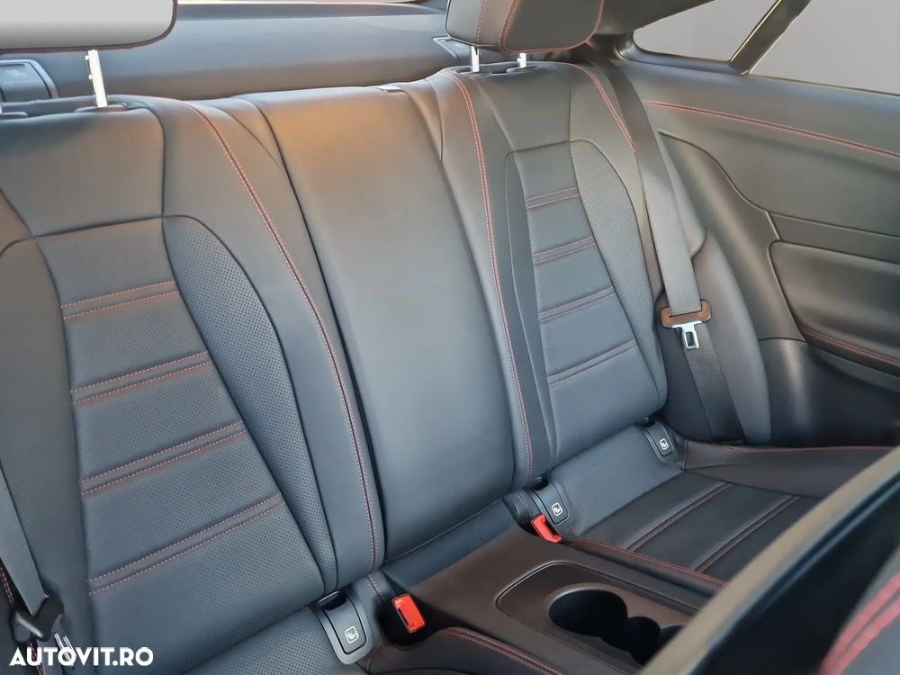 Mercedes-Benz E - 17