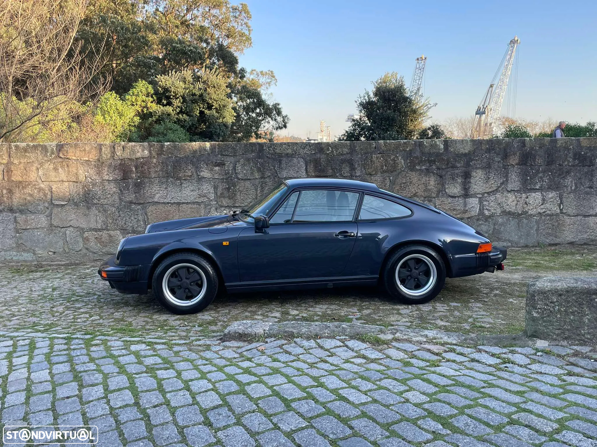 Porsche 911 Série G - 9