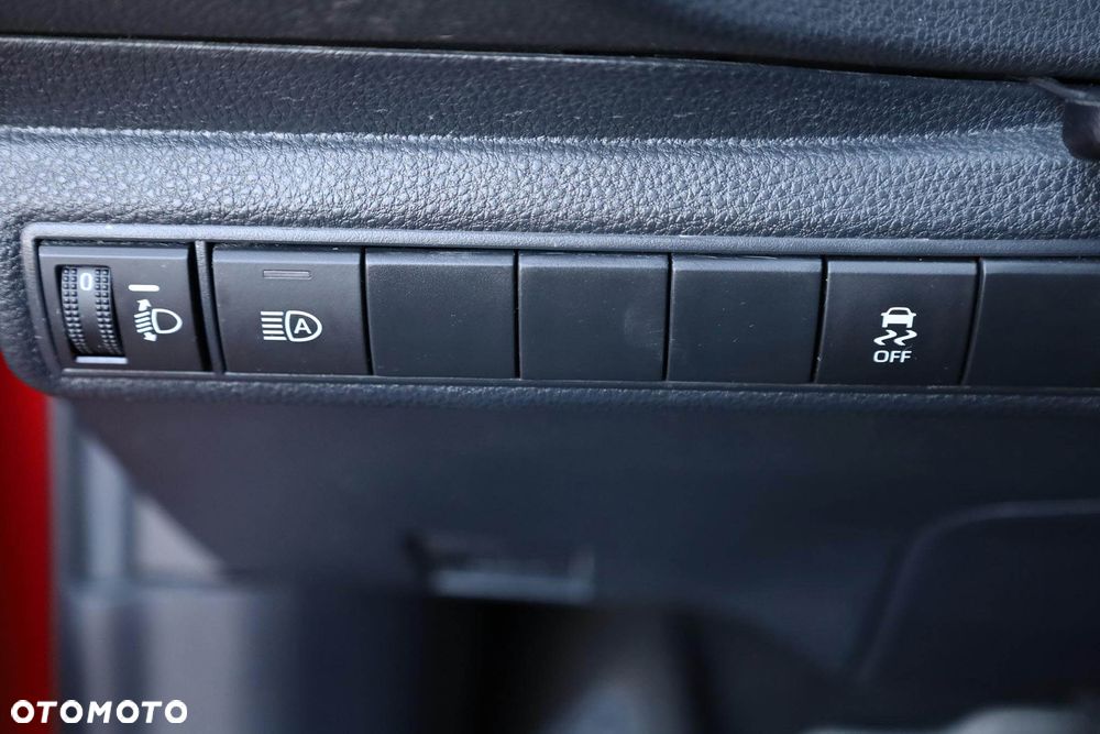 Toyota Corolla 1.8 Hybrid Comfort - 28