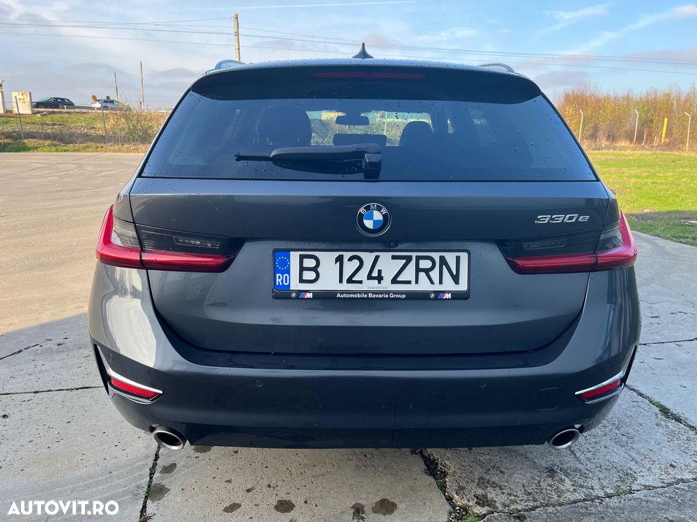 BMW Seria 3 330e AT PHEV - 5