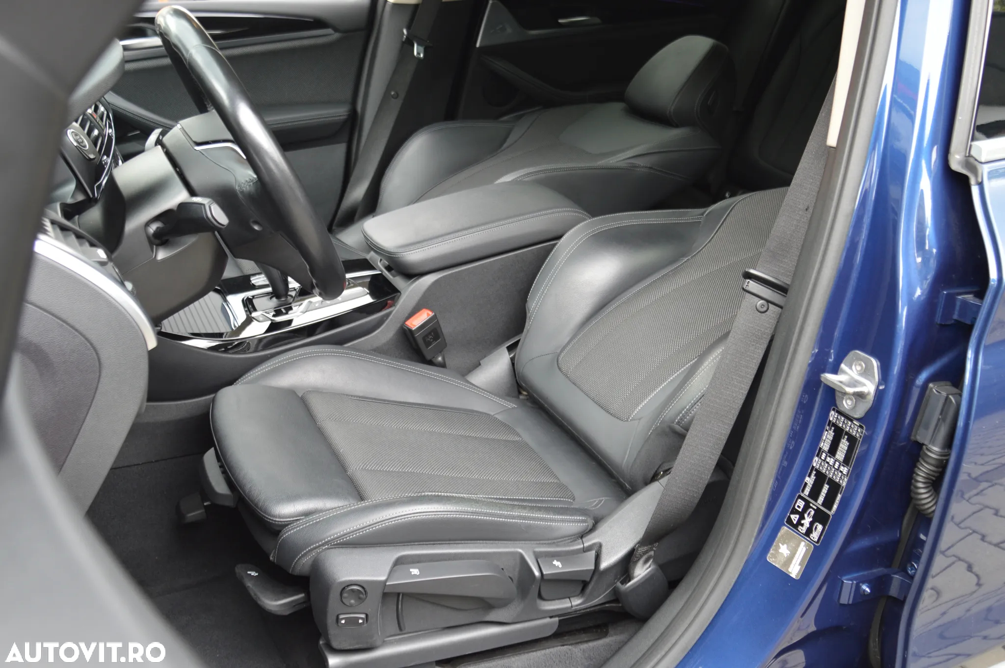 BMW X3 xDrive20d AT Luxury Line - 14