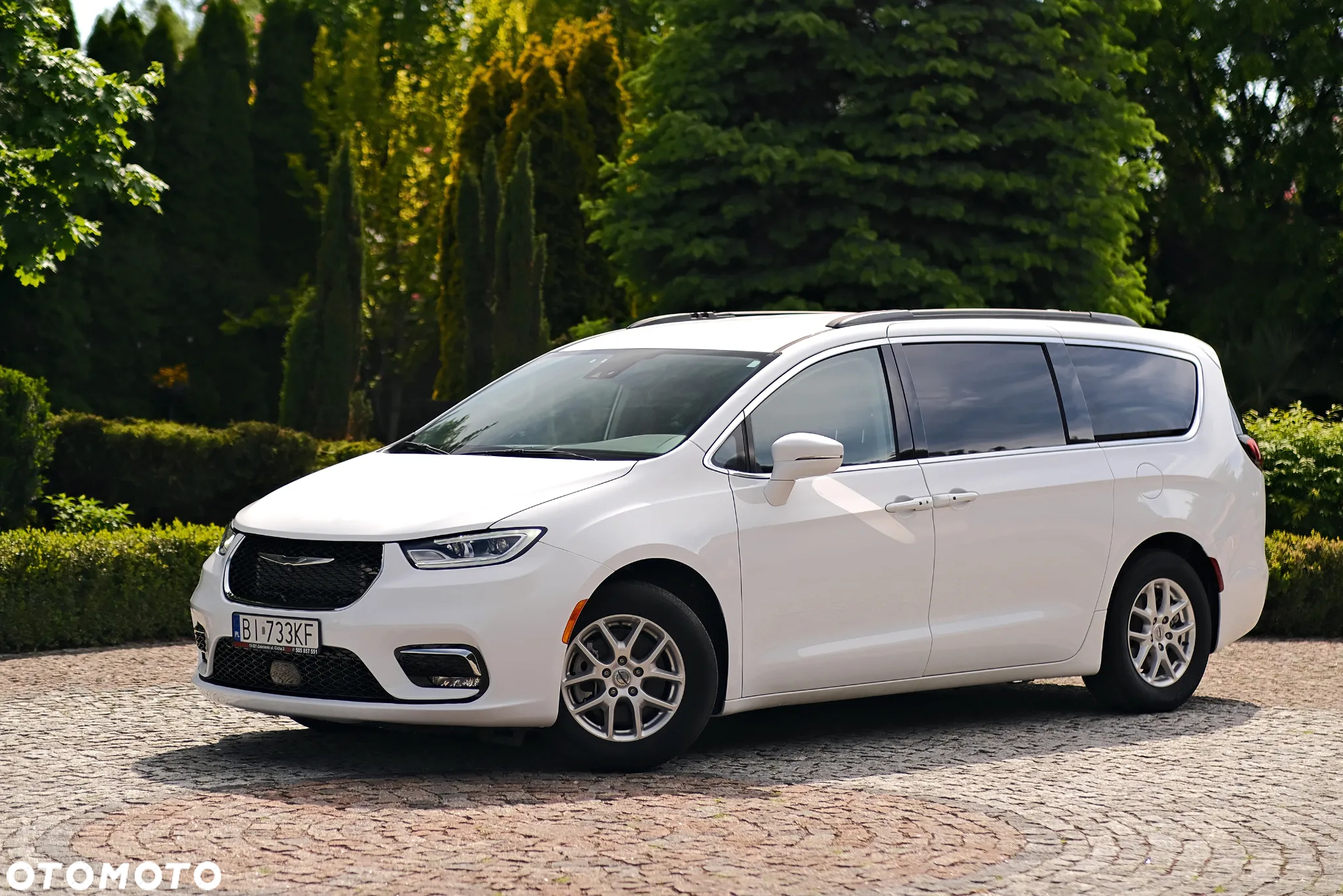 Chrysler Pacifica - 2