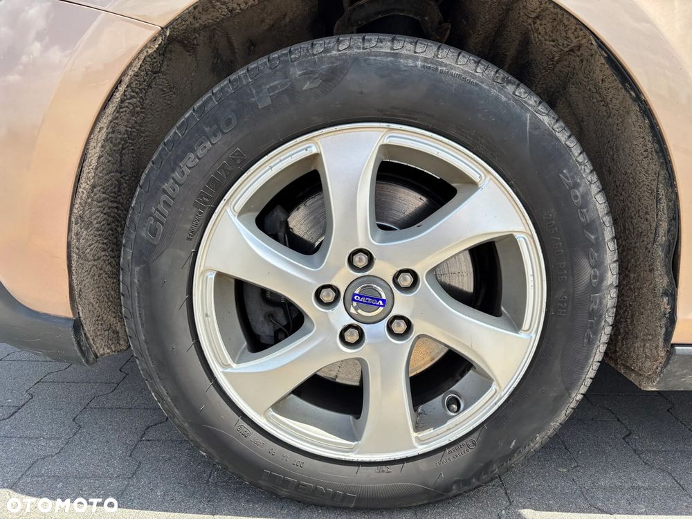 Volvo V40 D2 Kinetic - 38