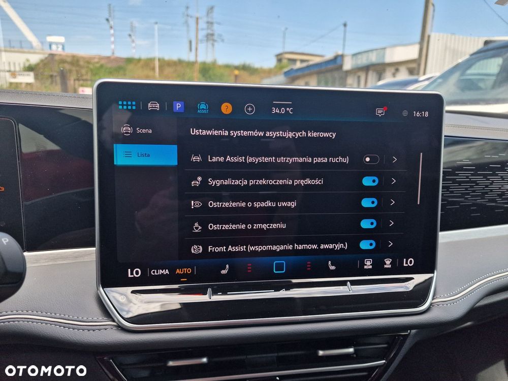 Volkswagen Passat - 20