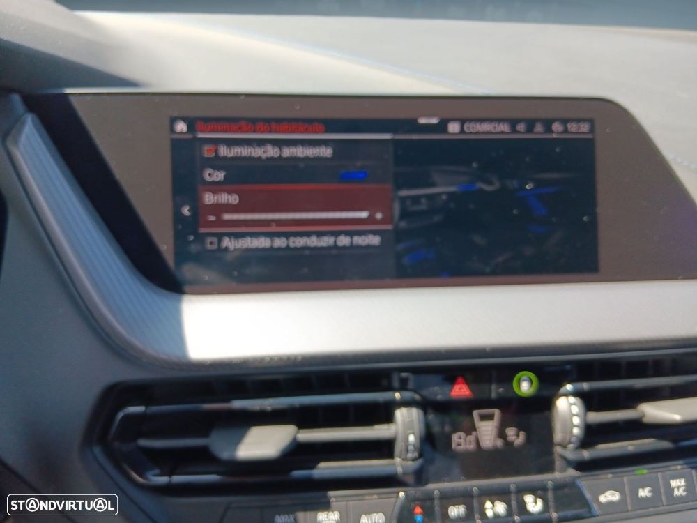 BMW 116 d Pack Desportivo M Auto - 19