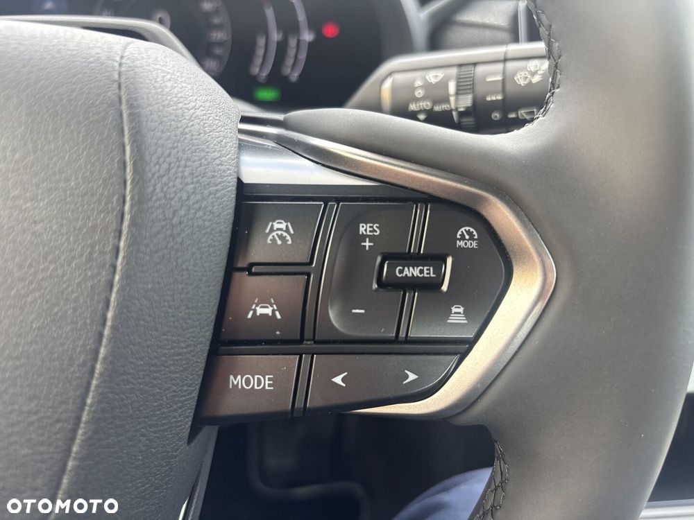 Lexus LBX 1.5 Hybrid - 26
