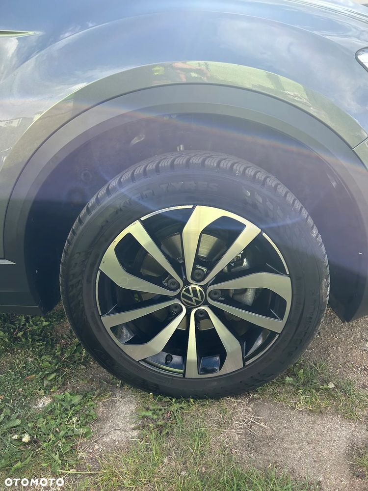 Volkswagen T-Roc 1.5 TSI Style DSG - 6