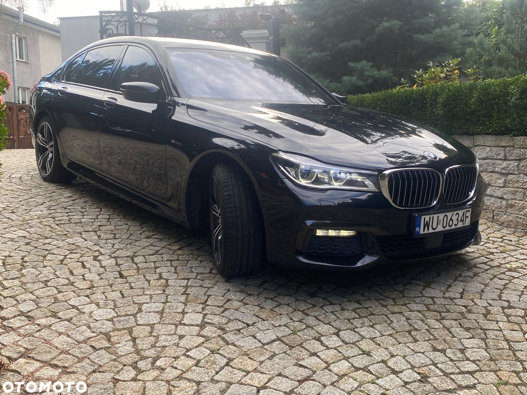 BMW Seria 7 750Li xDrive - 19