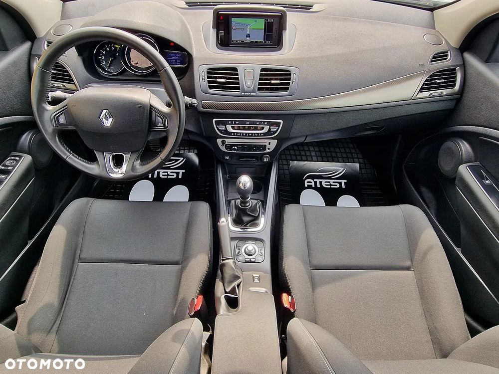 Renault Megane Grandtour ENERGY TCe 115 Start & Stop Authentique - 9