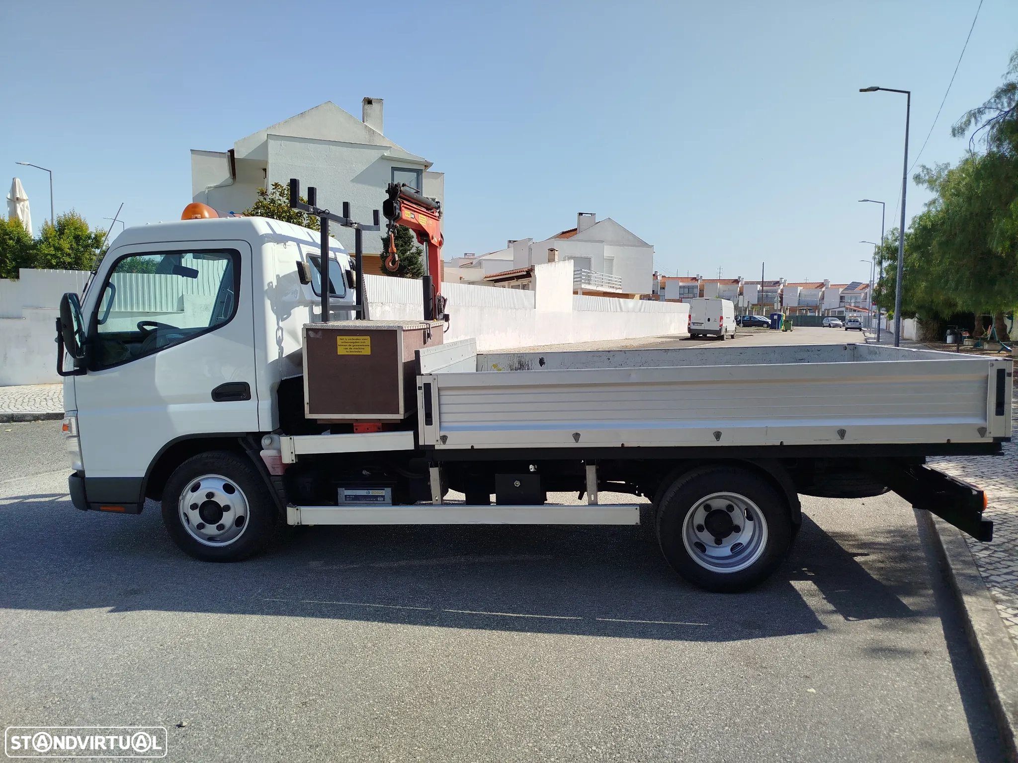 Mitsubishi Canter Fuso Grua - 4
