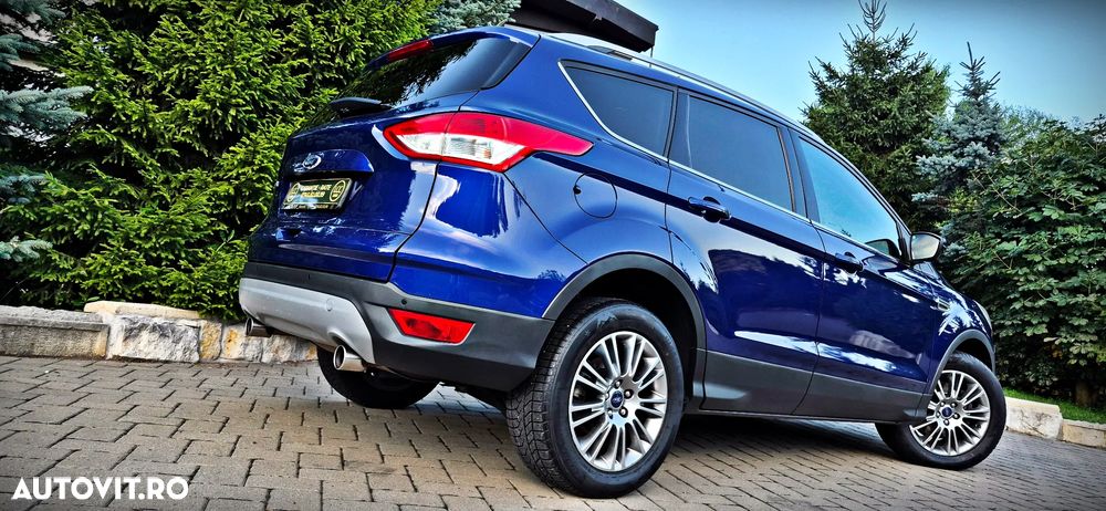 Ford Kuga 2.0 TDCi 4WD Powershift Titanium - 31