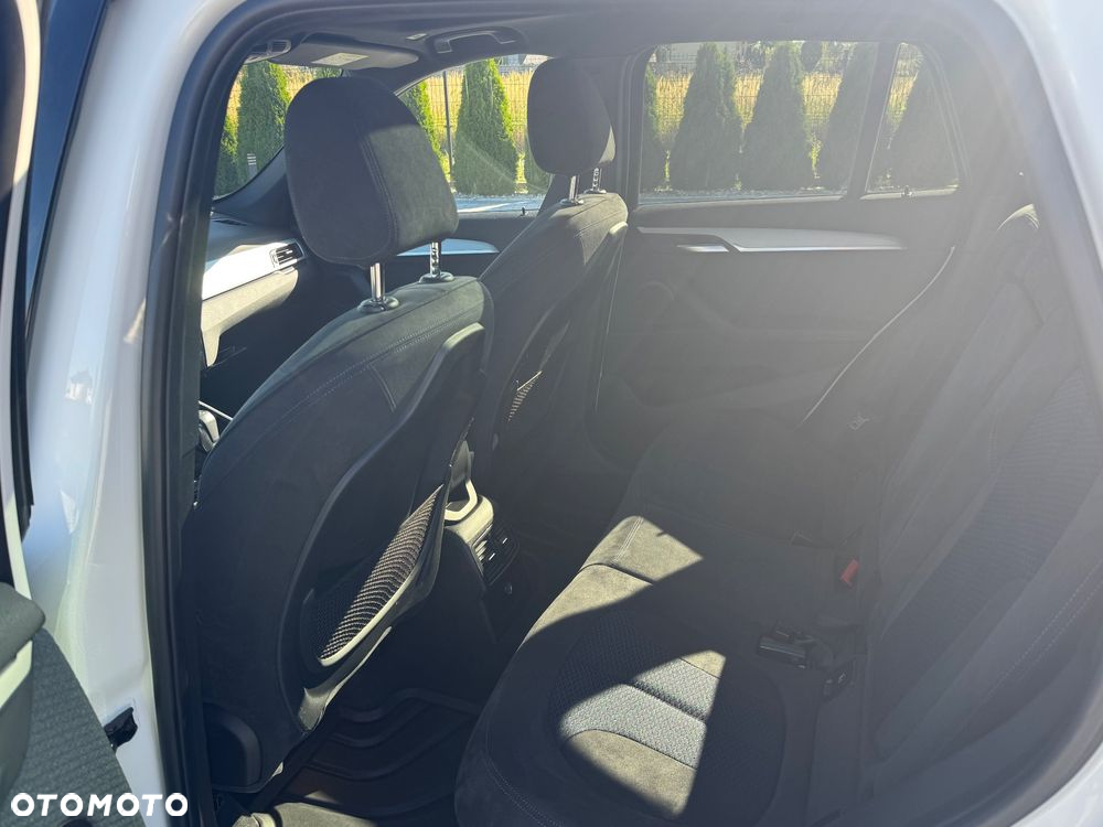 BMW X1 xDrive20d M Sport - 8