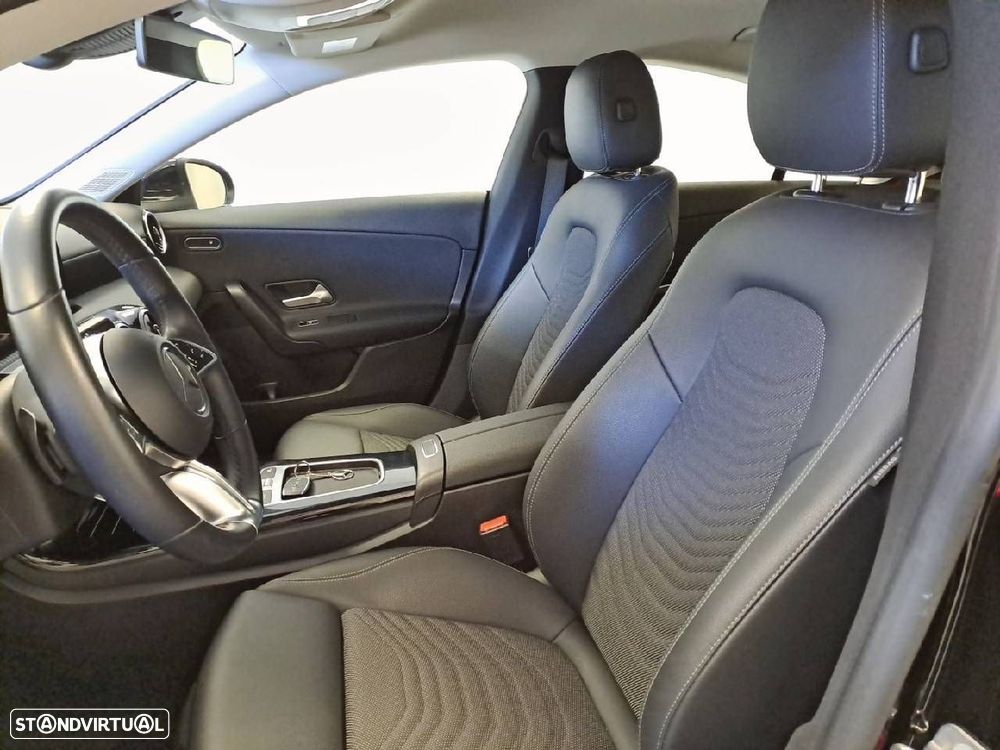 Mercedes-Benz CLA 180 d - 9