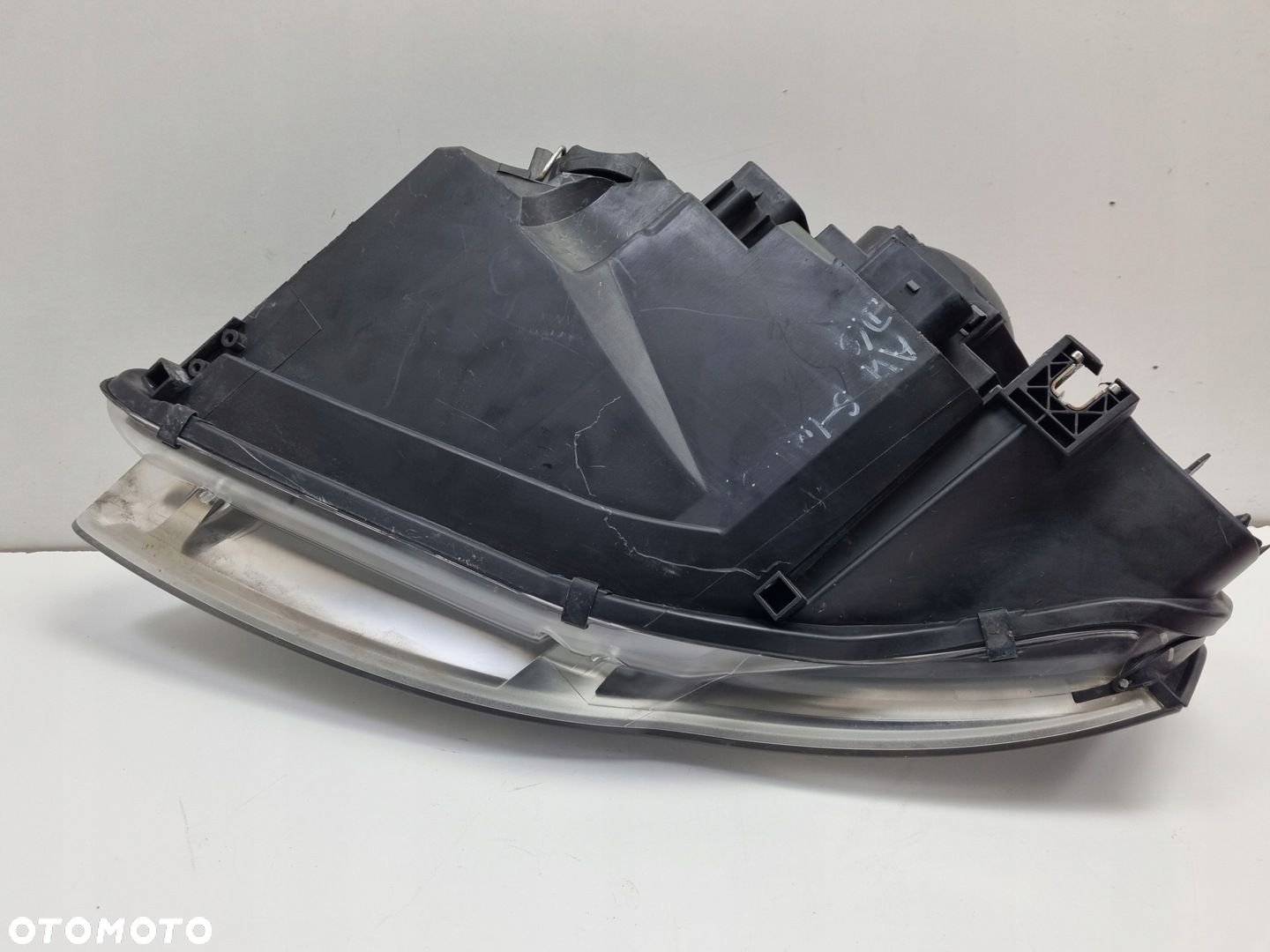 Audi A4 B7 04-08r PRZEDNIA LAMPA PRAWA PRAWY PRZÓD 1305630462 - 9