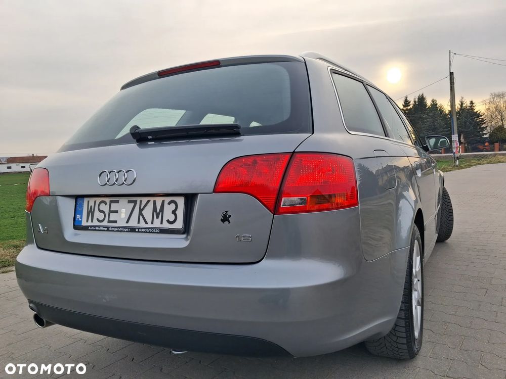 Audi A4 Avant 1.6 - 9