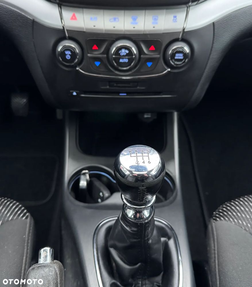 Fiat Freemont 2.0 Multijet 16V DPF - 17