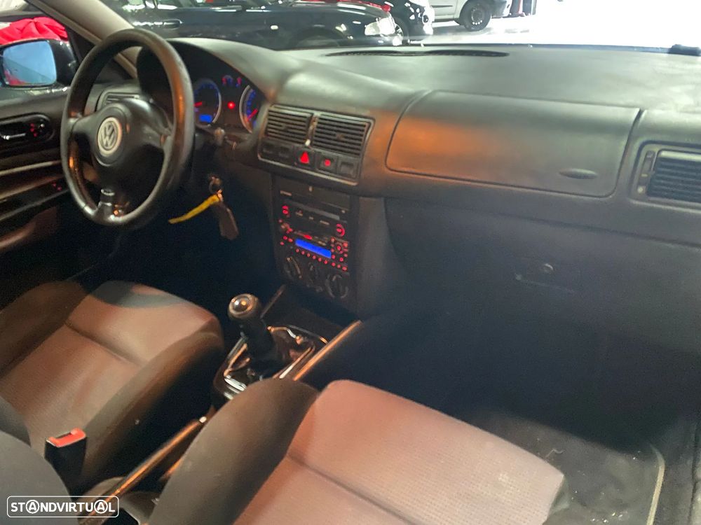 VW Golf 1.4i Confortline JE+AC - 8