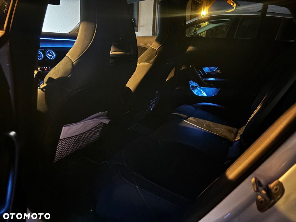 Mercedes-Benz CLA 250 e 8G-DCT Edition 2021 - 15