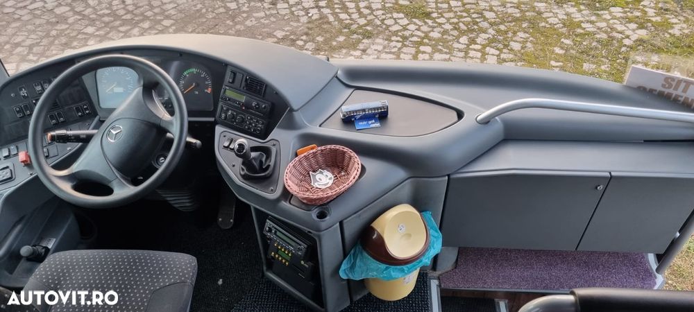 Mercedes-Benz Intouro - 10