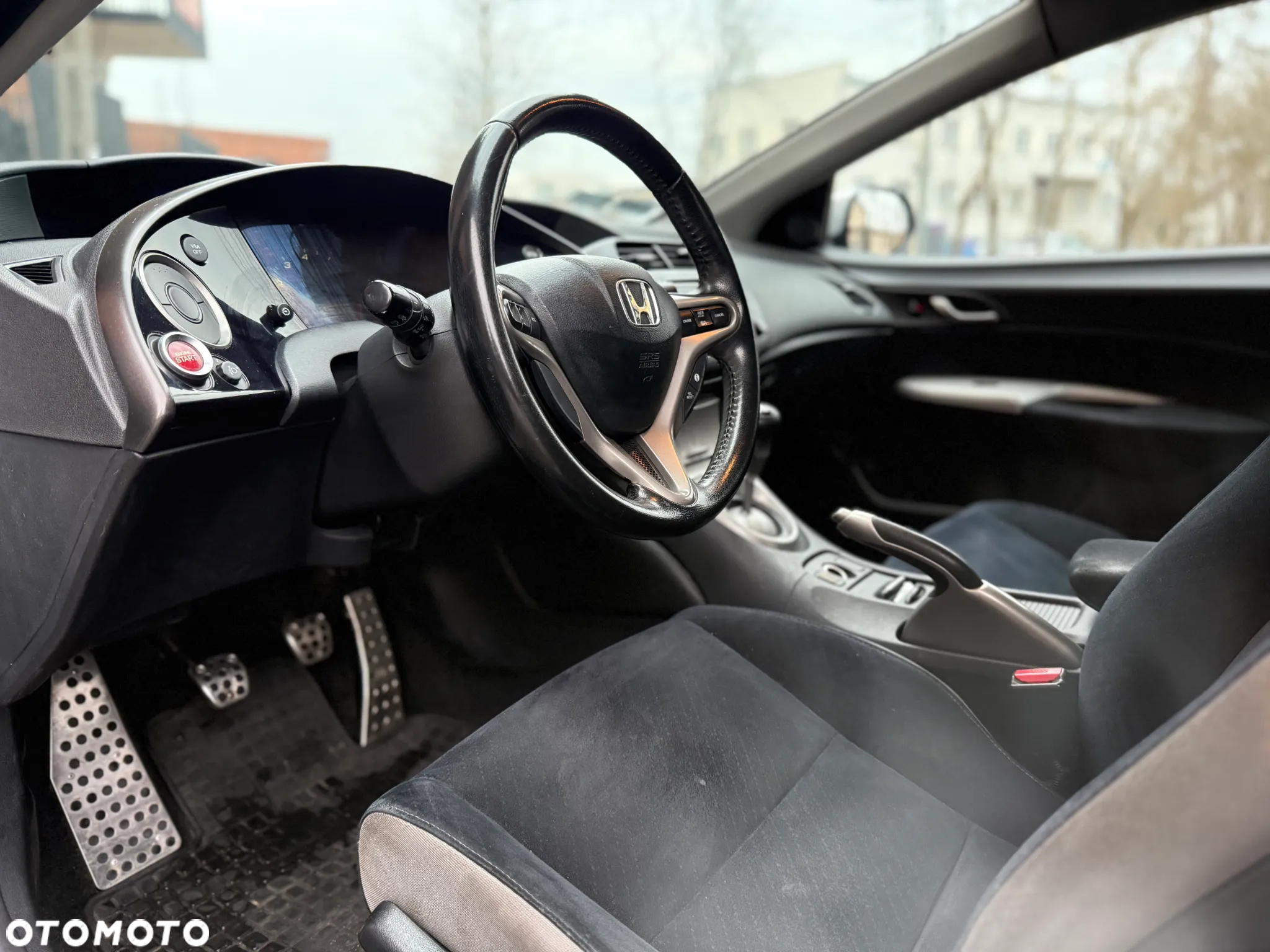 Honda Civic 1.8 Comfort - 24