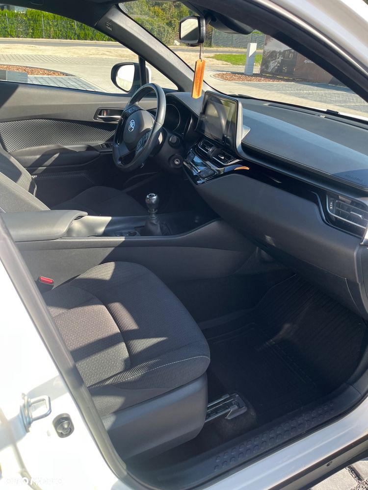 Toyota C-HR 1.2 T Premium - 15