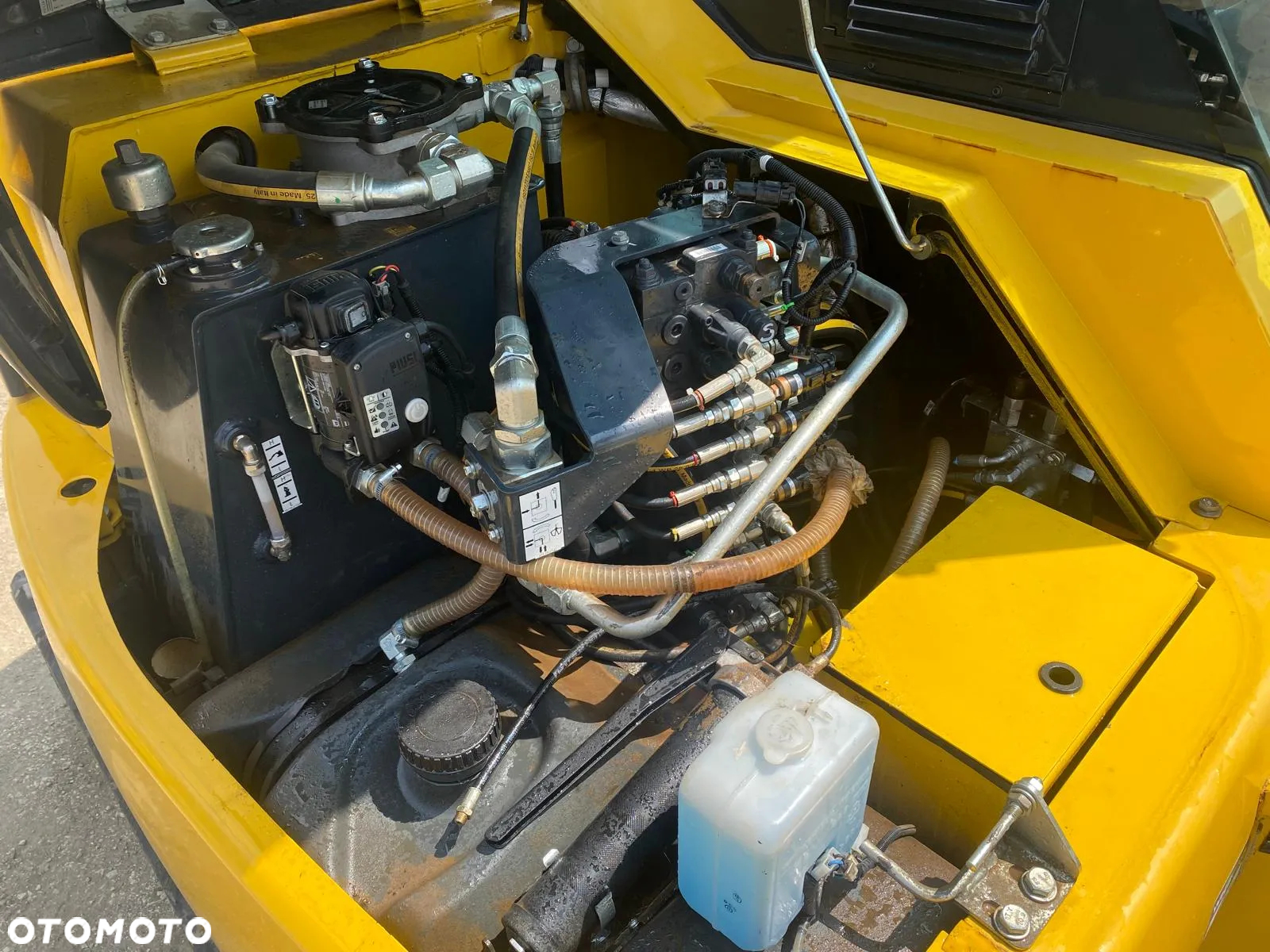 Komatsu PC80MR - 13