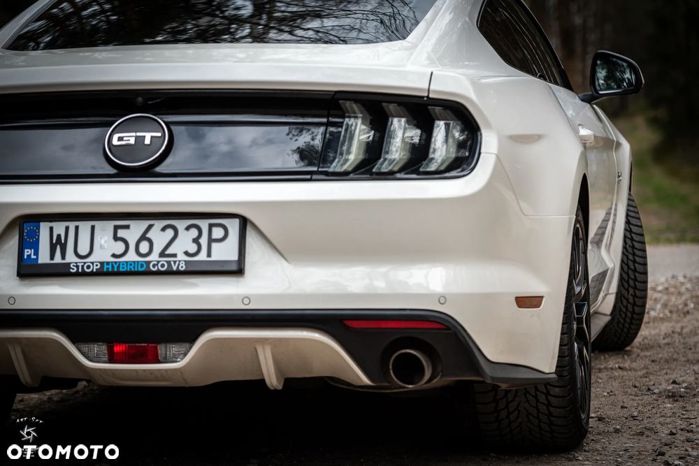 Ford Mustang - 6
