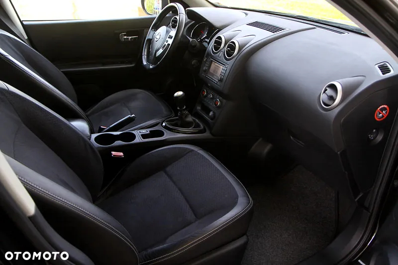 Nissan Qashqai 1.6 DCi N-Tec - 8