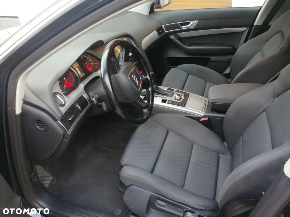 Audi A6 Avant 2.0 TDI DPF multitronic - 14