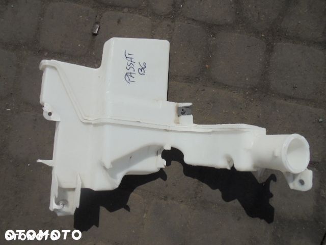 ZBIORNICZEK SPRYSKIWACZY VOLKSWAGEN PASSAT B6 - 1