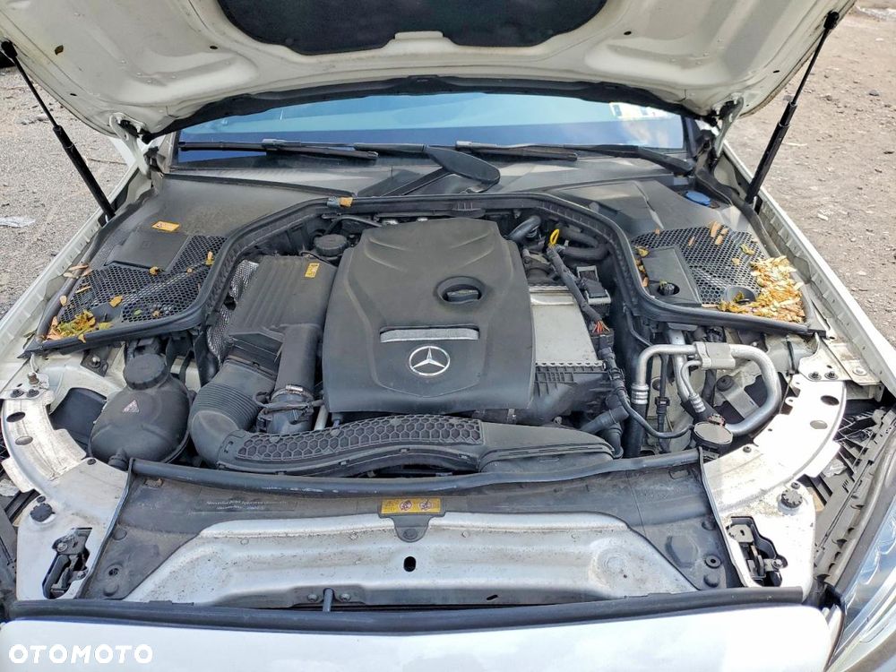 Mercedes-Benz Klasa C 300 7G-TRONIC Exclusive - 10