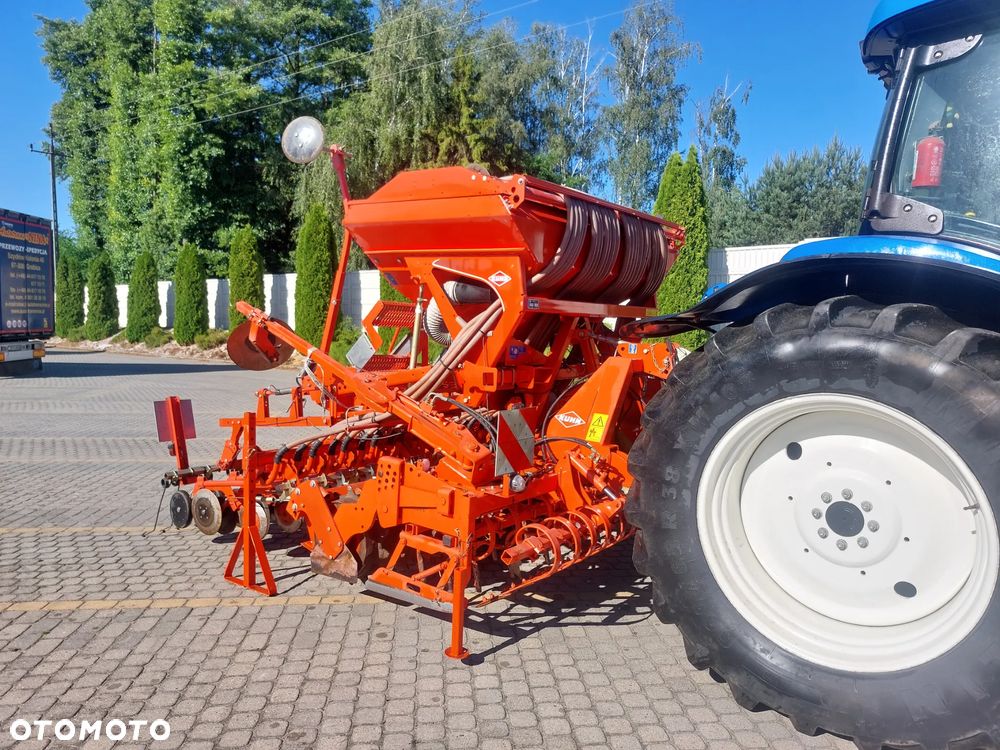 Kuhn LC302 - 2