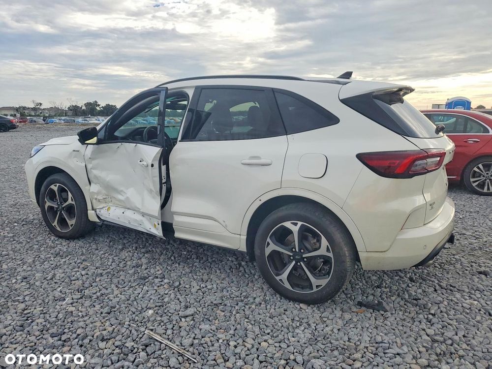 Ford Escape 2.0 EcoBoost AWD Titanium - 5