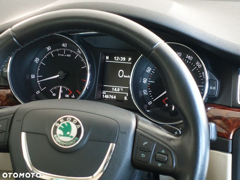 Skoda Superb - 27