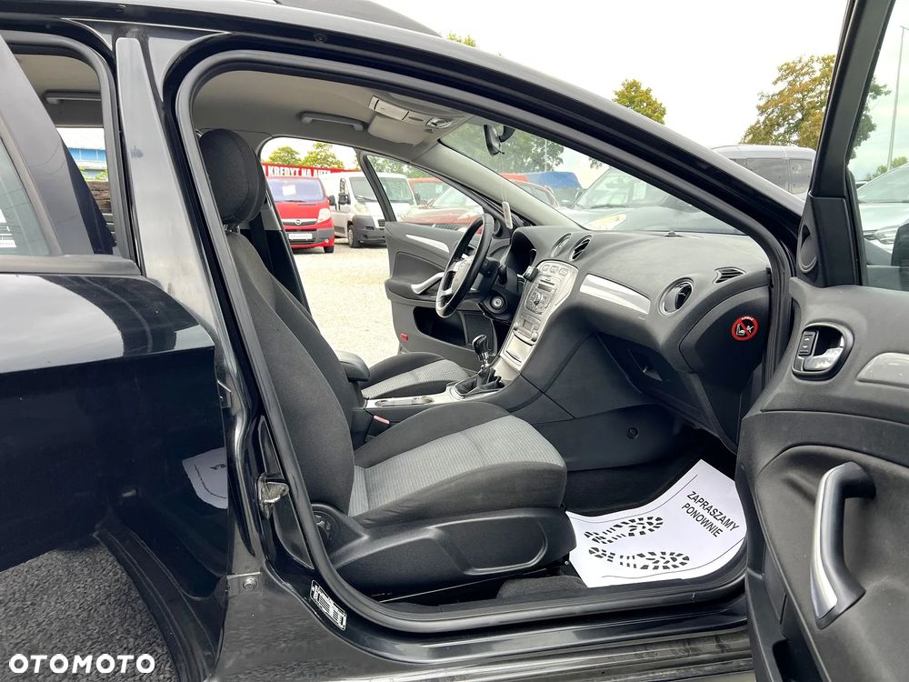 Ford Mondeo - 14