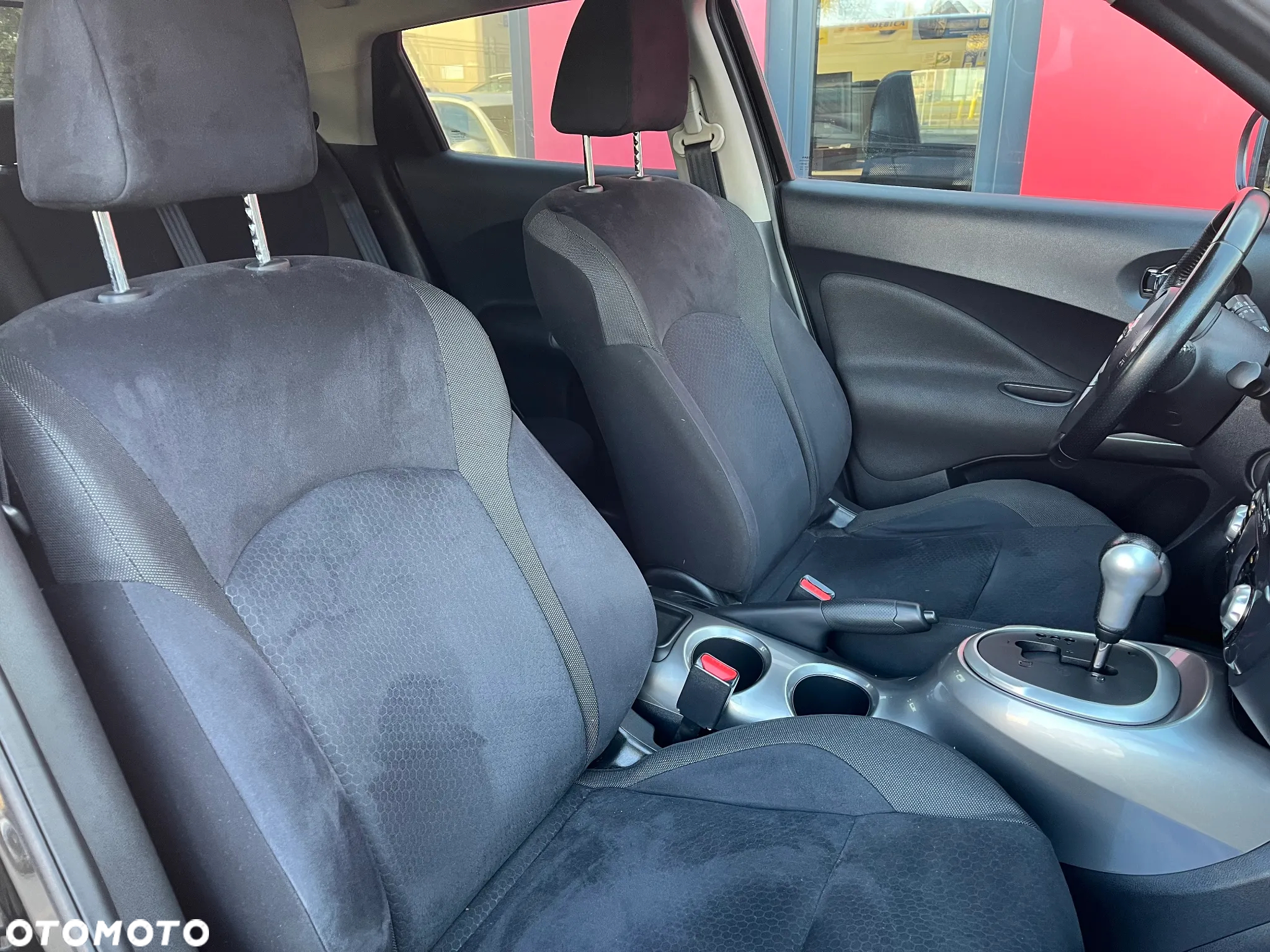 Nissan Juke 1.6 T Tekna 4x4 - 14