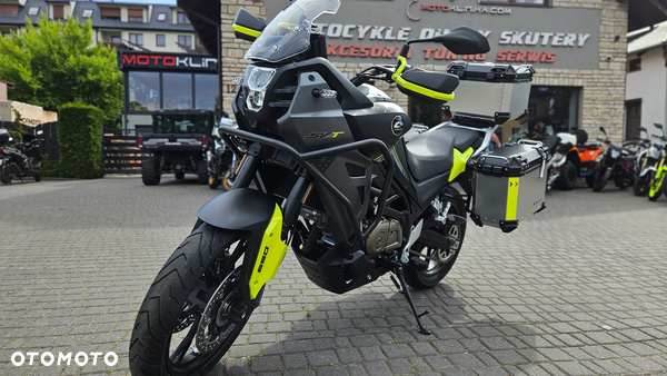 QJMOTOR SVT 650