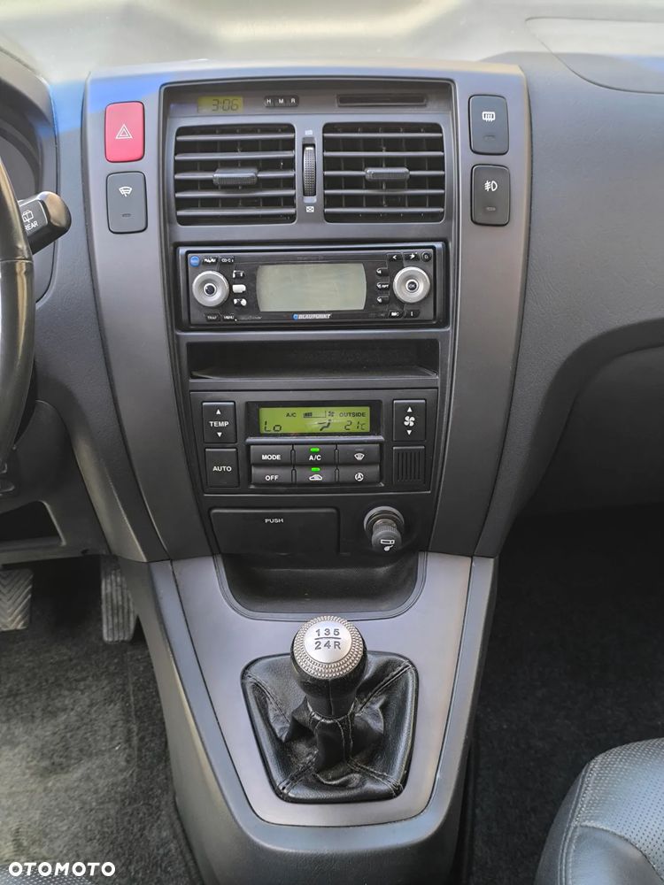 Hyundai Tucson 2.0 2WD GLS - 14