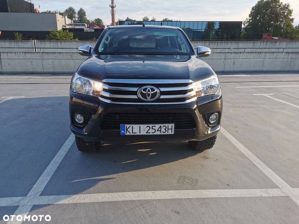 Toyota Hilux 2.4 D-4D Extra Cab DLX 4x4 - 3