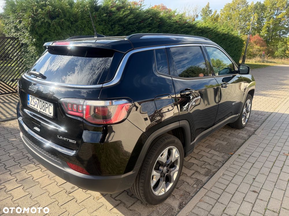 Jeep Compass - 18