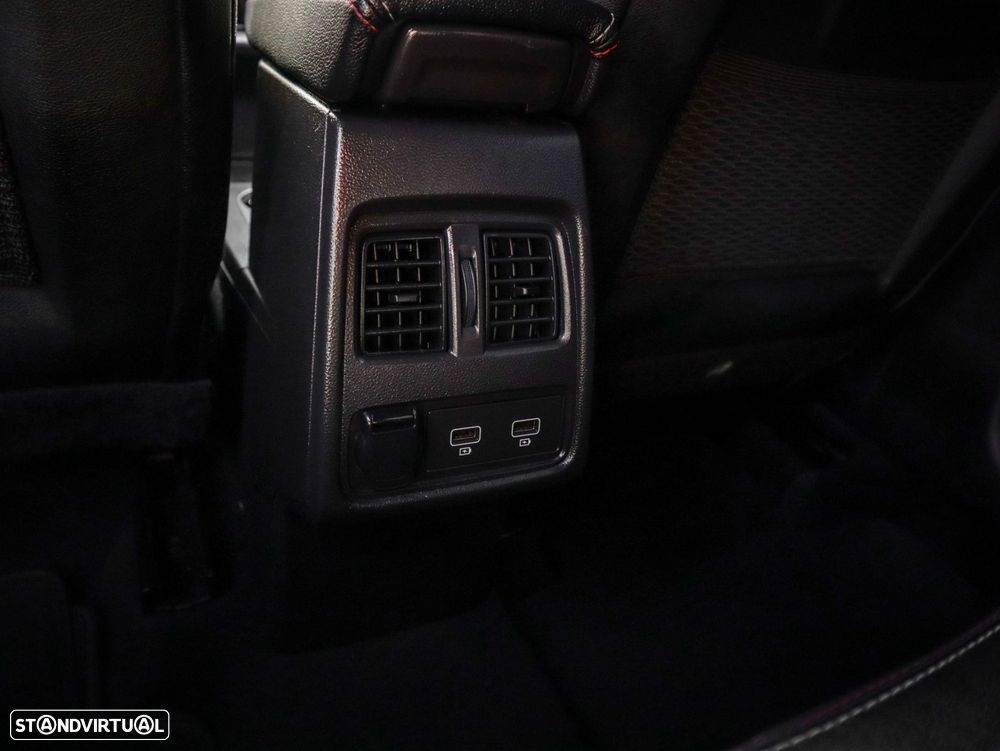Renault Captur 1.0 TCe RS Line - 32