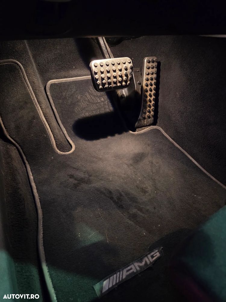 Mercedes-Benz E 200 9G-TRONIC AMG Line - 19