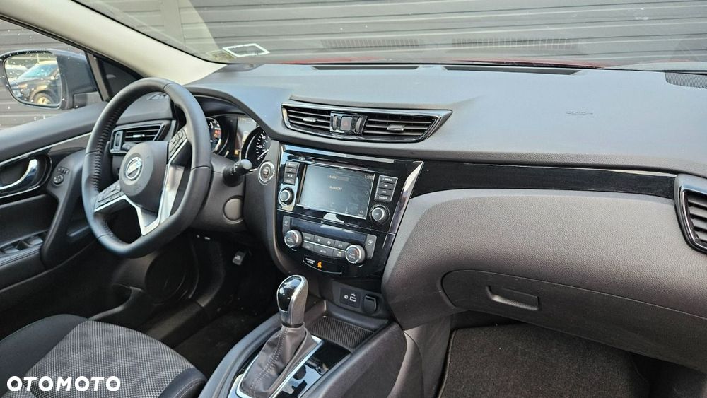 Nissan Rogue - 36
